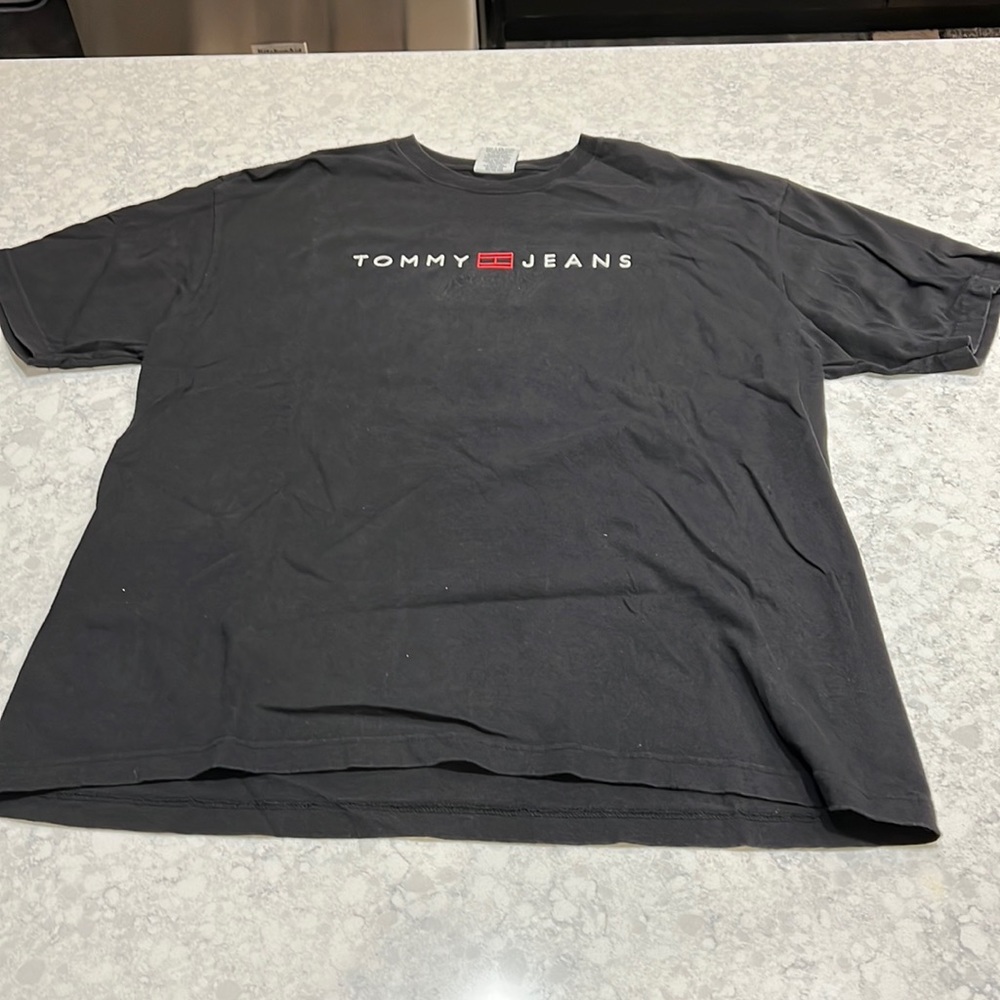 Tommy Hilfiger Shirt. XL